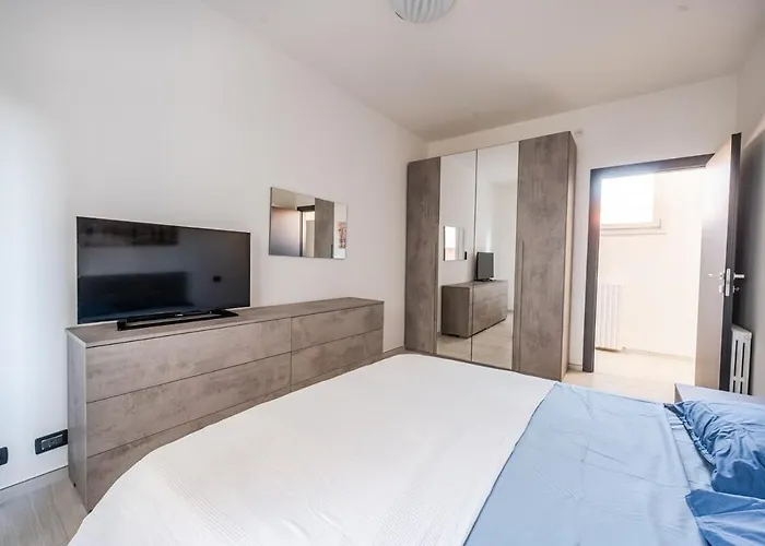 Apartment Smart Life House In The Heart Of Modena